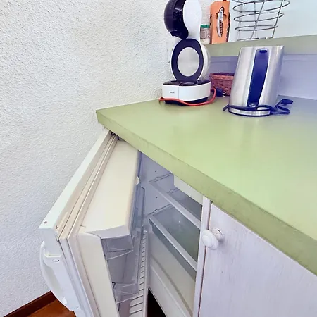 20 2 Beautiful For A Family *