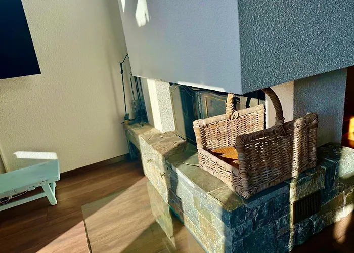 20 2 Beautiful For A Family *