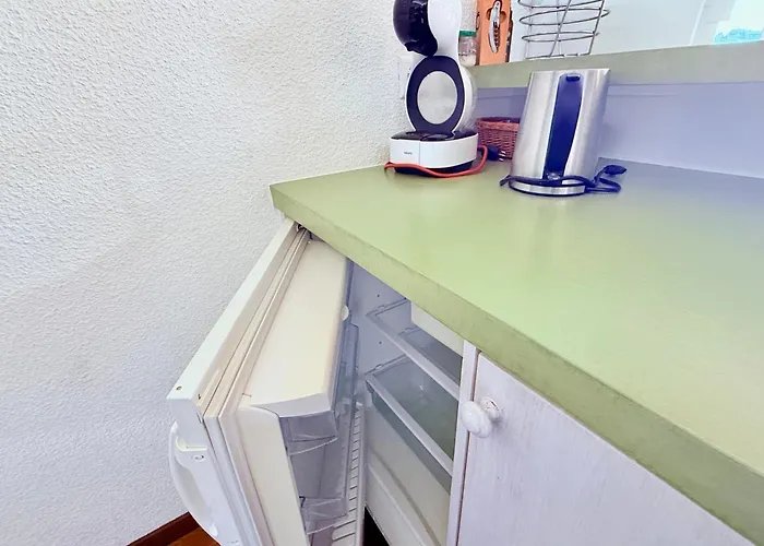 20 2 Beautiful For A Family *